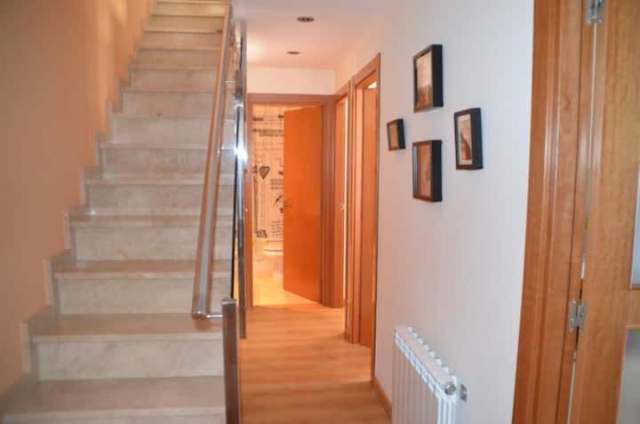 Apartament Catalunya, Centrico Y Con Parking L' Escala Luaran gambar