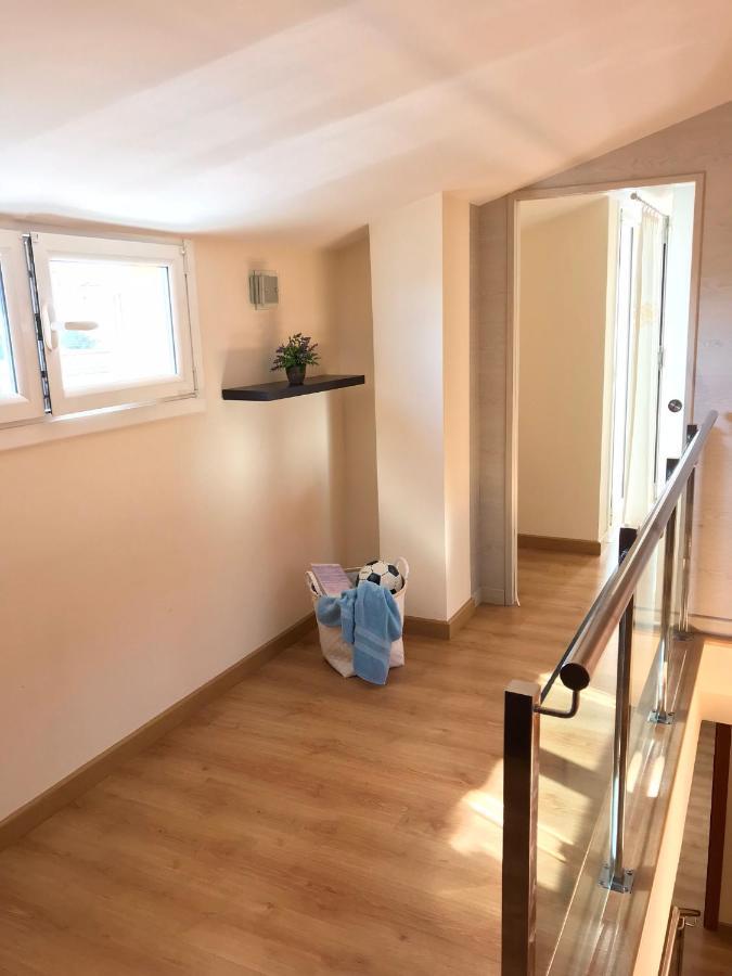 Apartament Catalunya, Centrico Y Con Parking L' Escala Luaran gambar