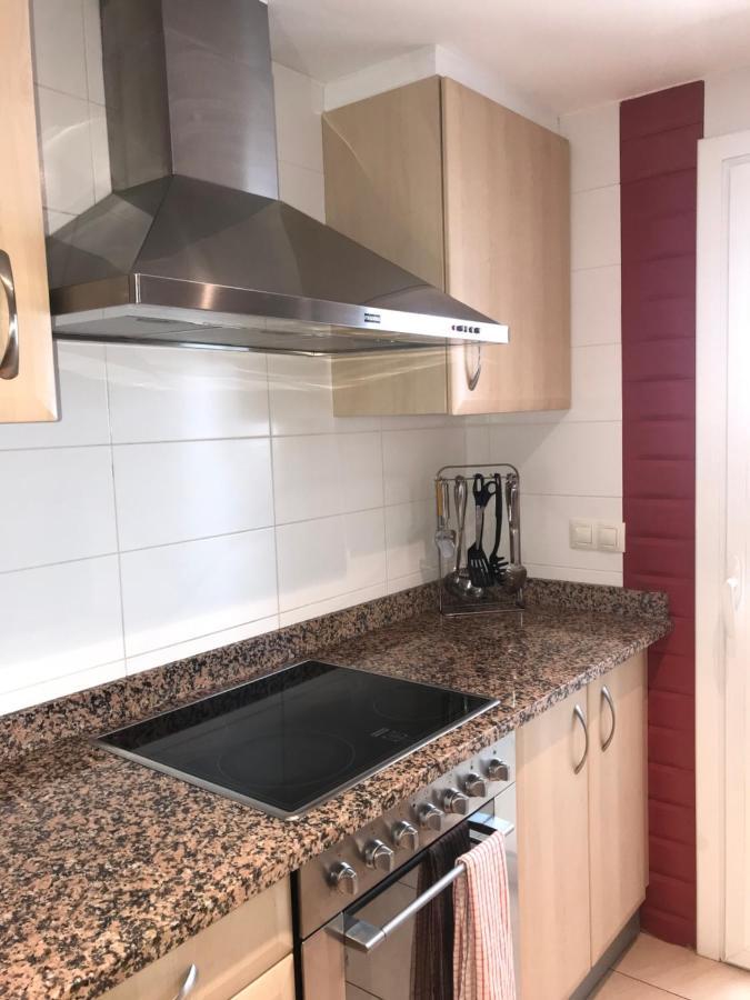 Apartament Catalunya, Centrico Y Con Parking L' Escala Luaran gambar